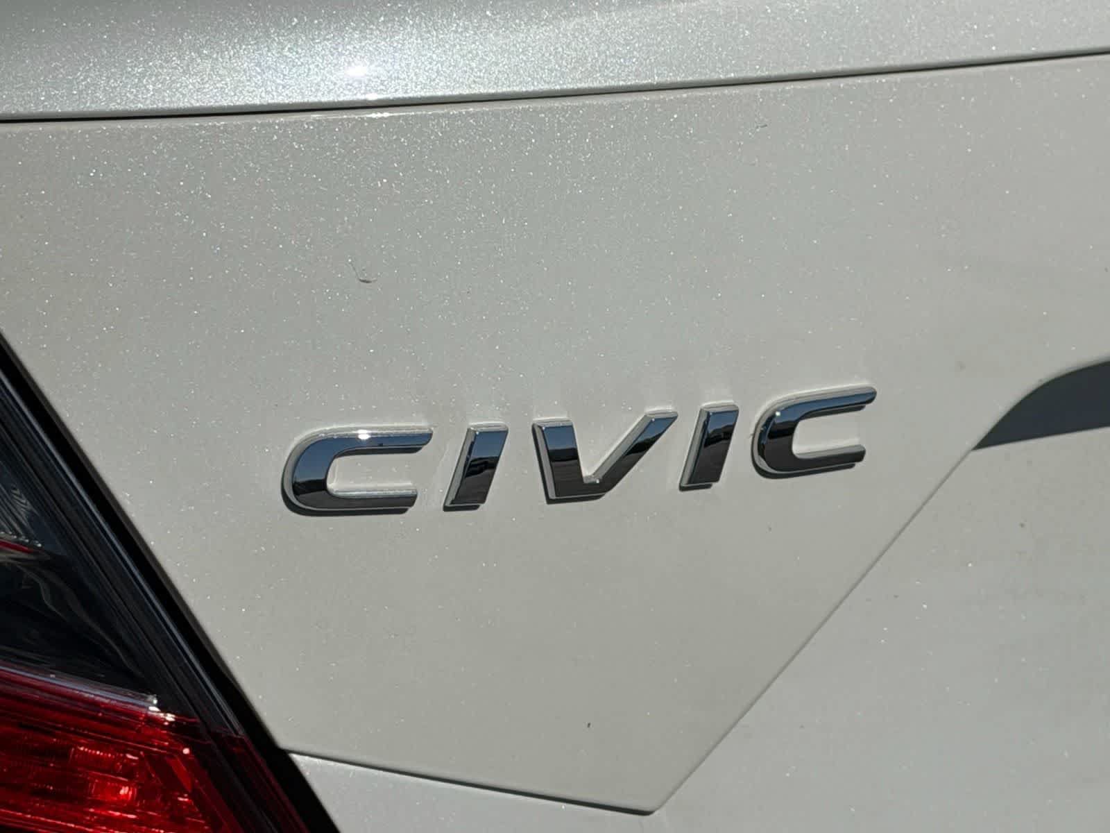 Used 2020 Honda Civic Sport image 15