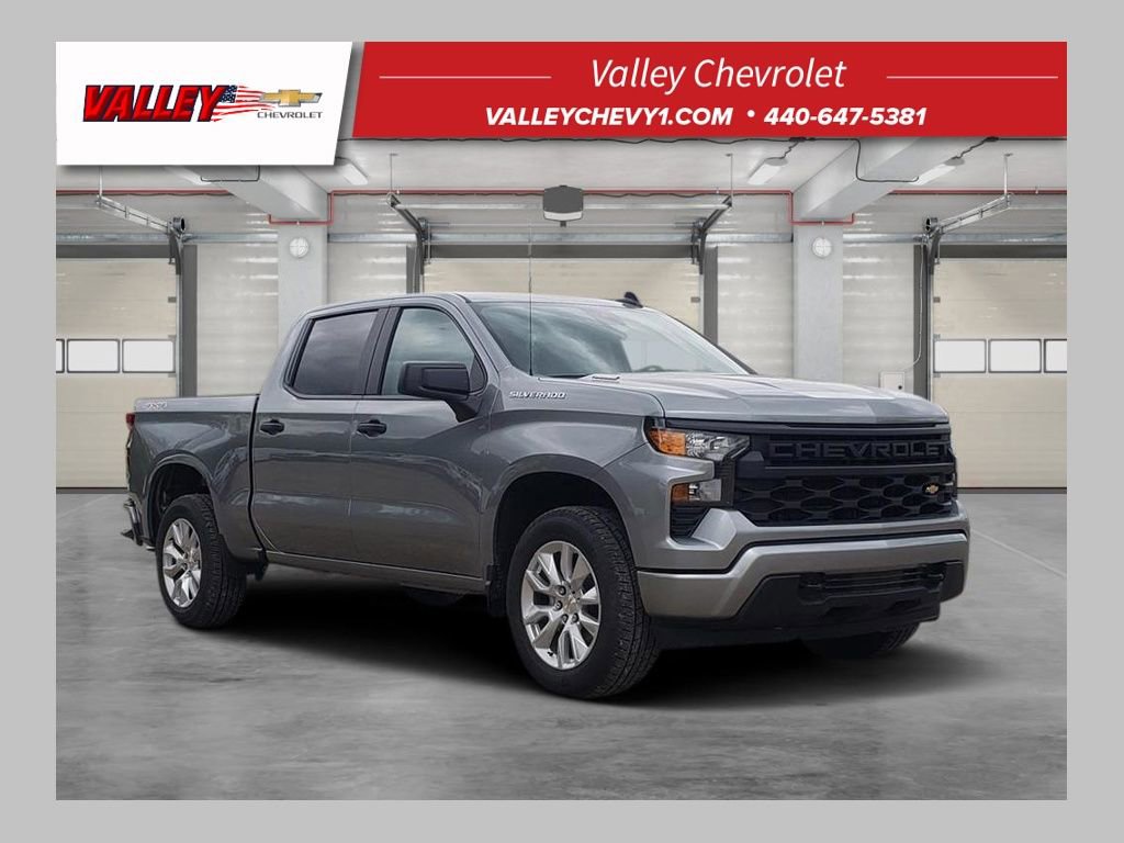 New 2026 Chevrolet Silverado 1500 Custom AWD/4WD image 1