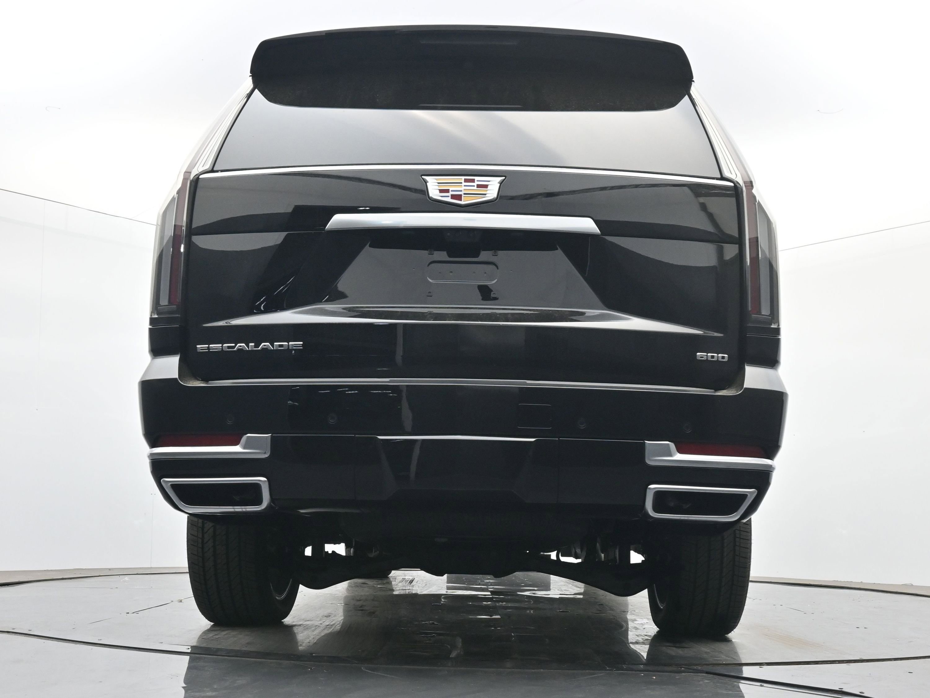 New 2026 Cadillac Escalade ESV Platinum Luxury AWD/4WD image 18