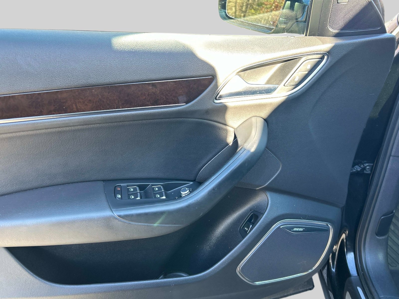 Used 2015 Audi Q3 2.0T Prestige image 19