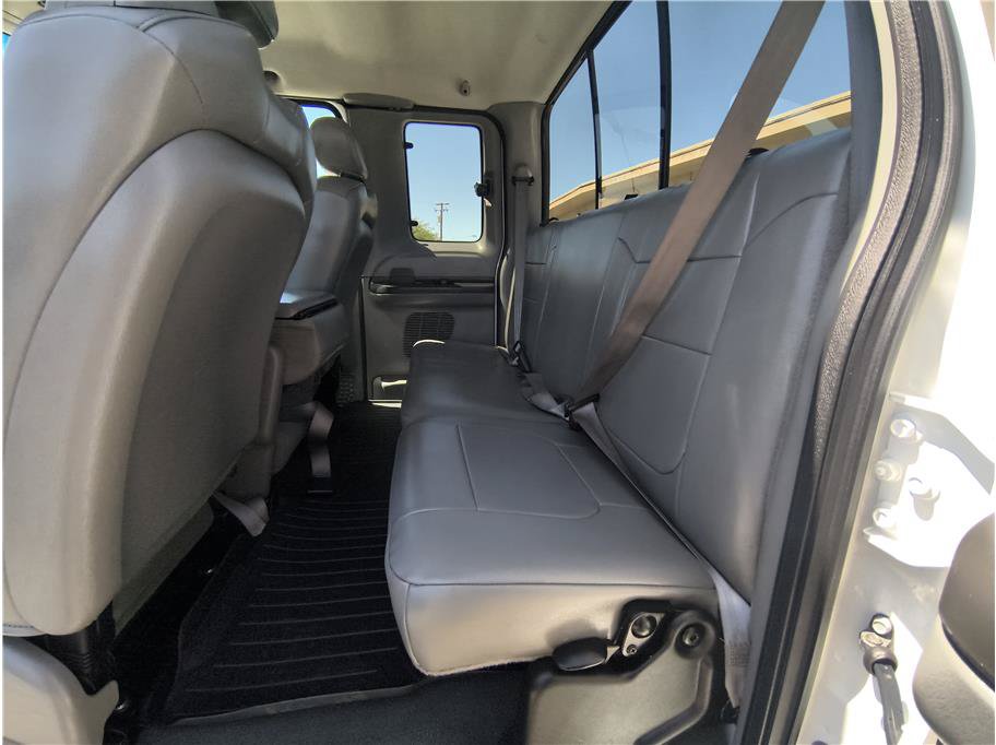 Used 2006 Ford F250 XL AWD/4WD image 10