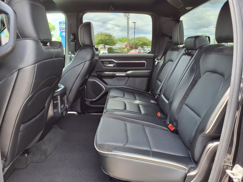 Used 2024 RAM 1500 Laramie image 8