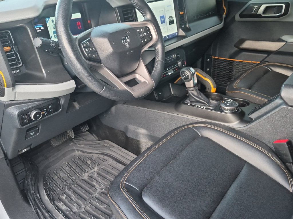 Used 2023 Ford Bronco Badlands AWD/4WD image 10