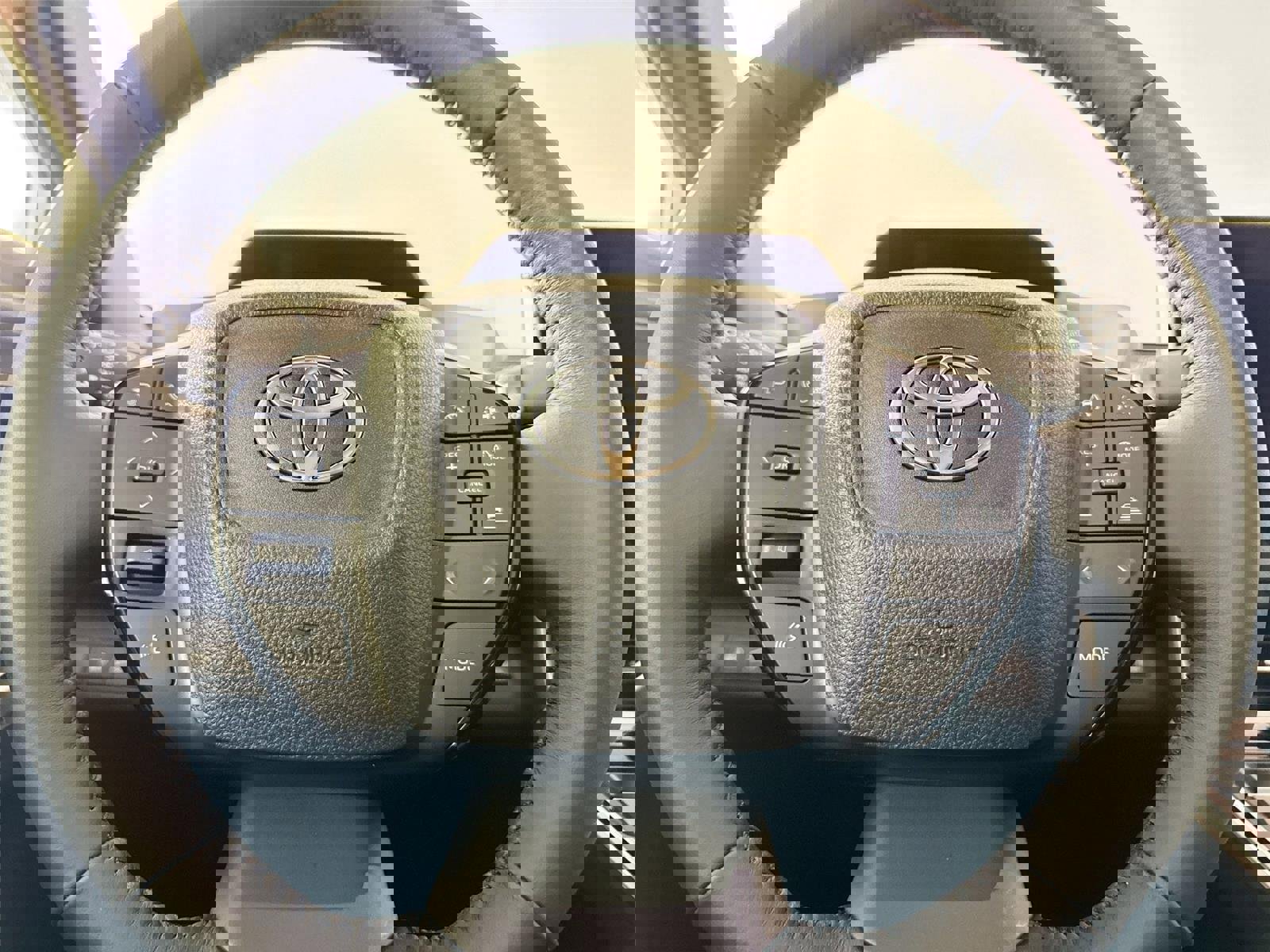 New 2025 Toyota bZ4X AWD image 16