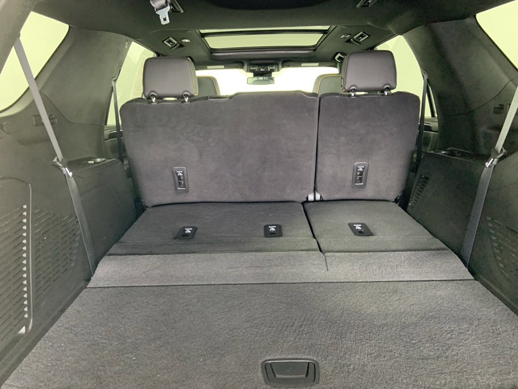 Used 2024 GMC Yukon AT4 w/ Technology Package image 23