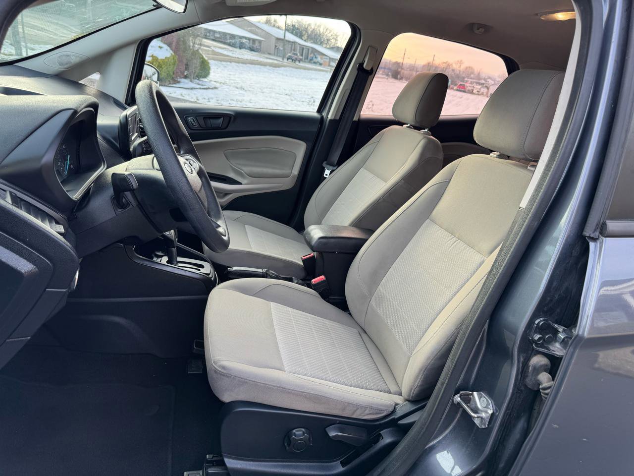 Used 2018 Ford EcoSport S FWD image 18