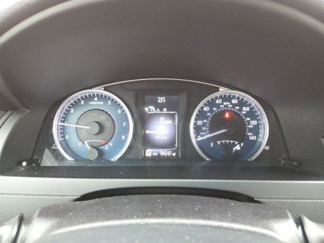 Used 2017 Toyota Camry LE image 13