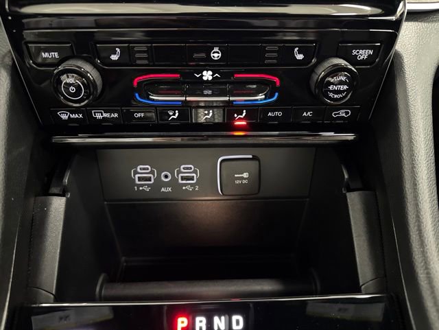 Used 2025 Jeep Grand Cherokee Limited w/ Black Appearance Package AWD/4WD image 46