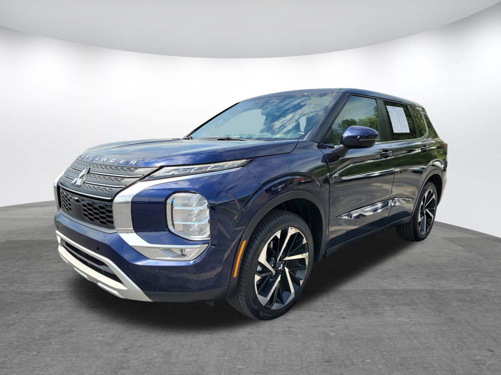 Used 2024 Mitsubishi Outlander SE image 22