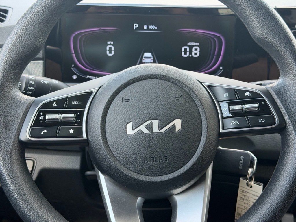 Used 2024 Kia Seltos LX AWD/4WD image 11
