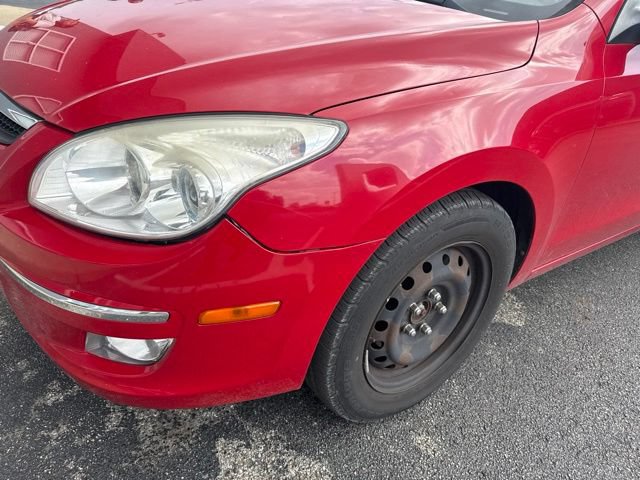 Used 2012 Hyundai Elantra FWD image 16
