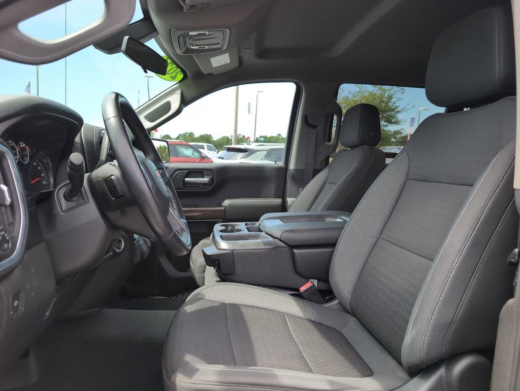 Used 2021 Chevrolet Silverado 1500 LT RWD image 13