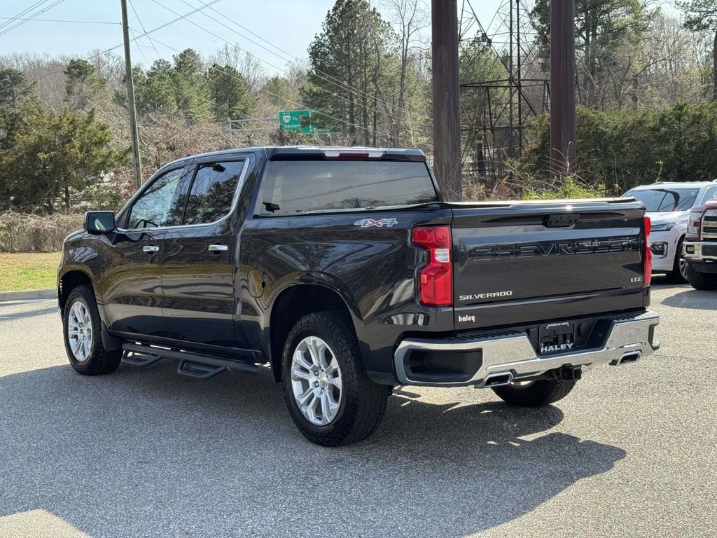 Used 2022 Chevrolet Silverado 1500 LTZ AWD/4WD image 23