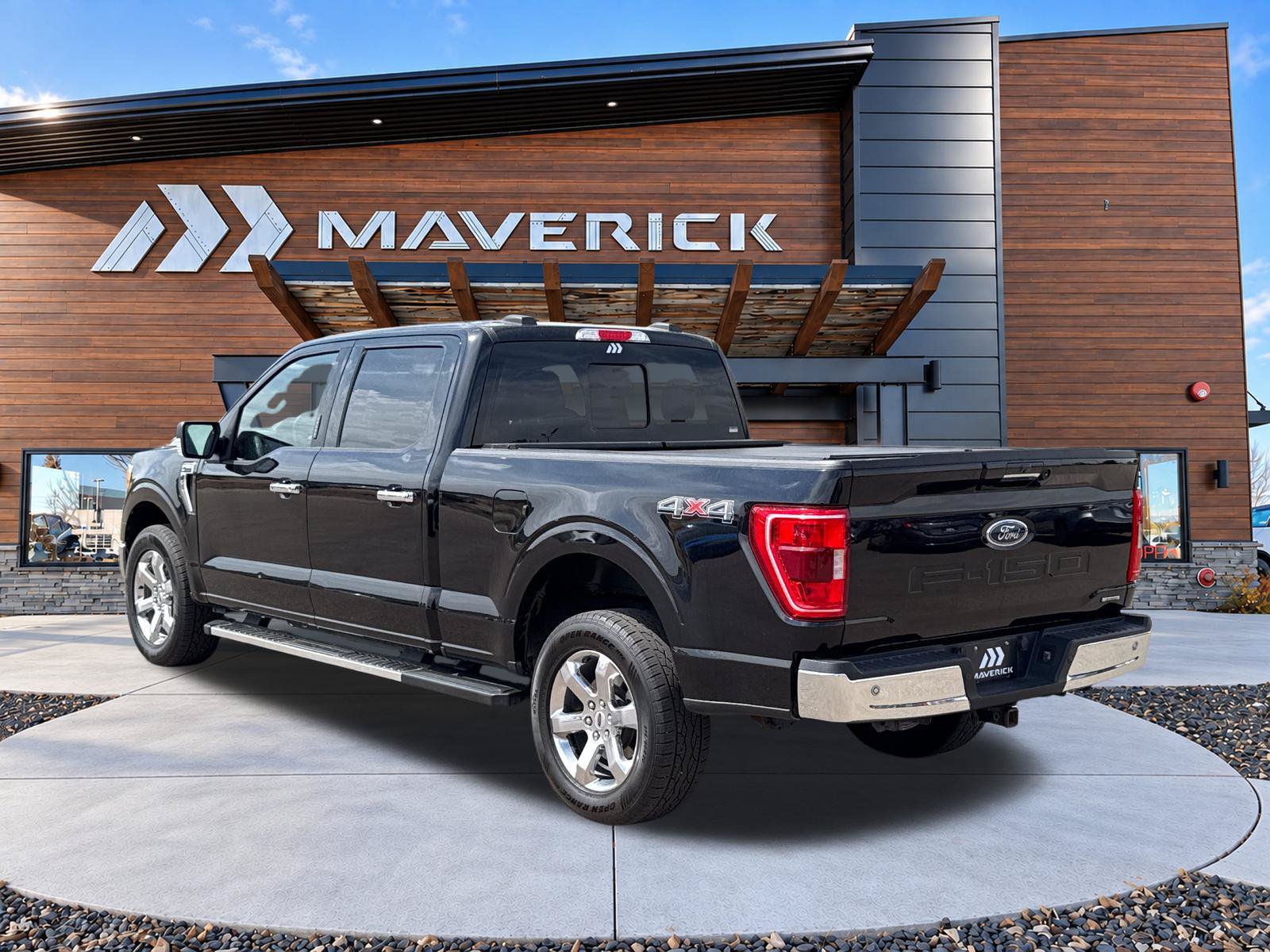 Used 2022 Ford F150 XLT w/ Equipment Group 302A High AWD/4WD image 6
