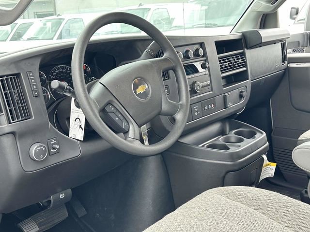 New 2025 Chevrolet Express 4500 Extended w/ Power Convenience Package image 23