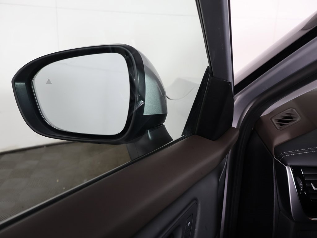 Used 2022 Nissan Rogue SL image 33