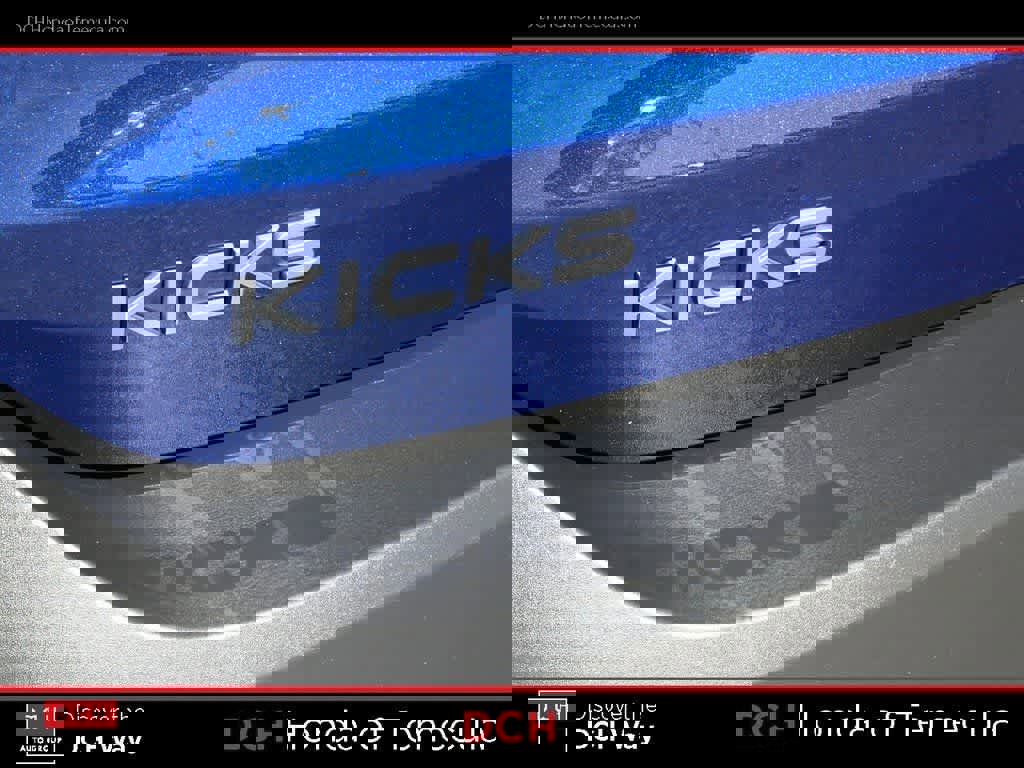 Used 2025 Nissan Kicks SV FWD image 7