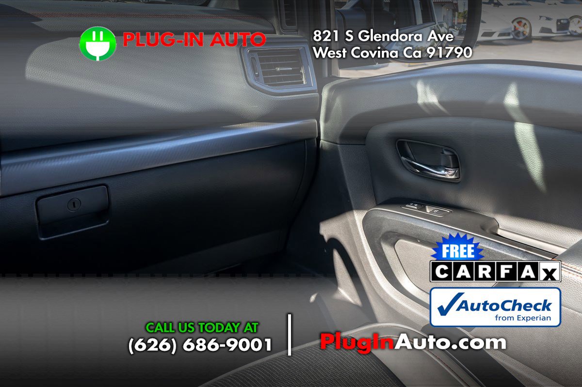 Used 2024 Nissan Titan PRO-4X w/ Off Road Protection Package image 18