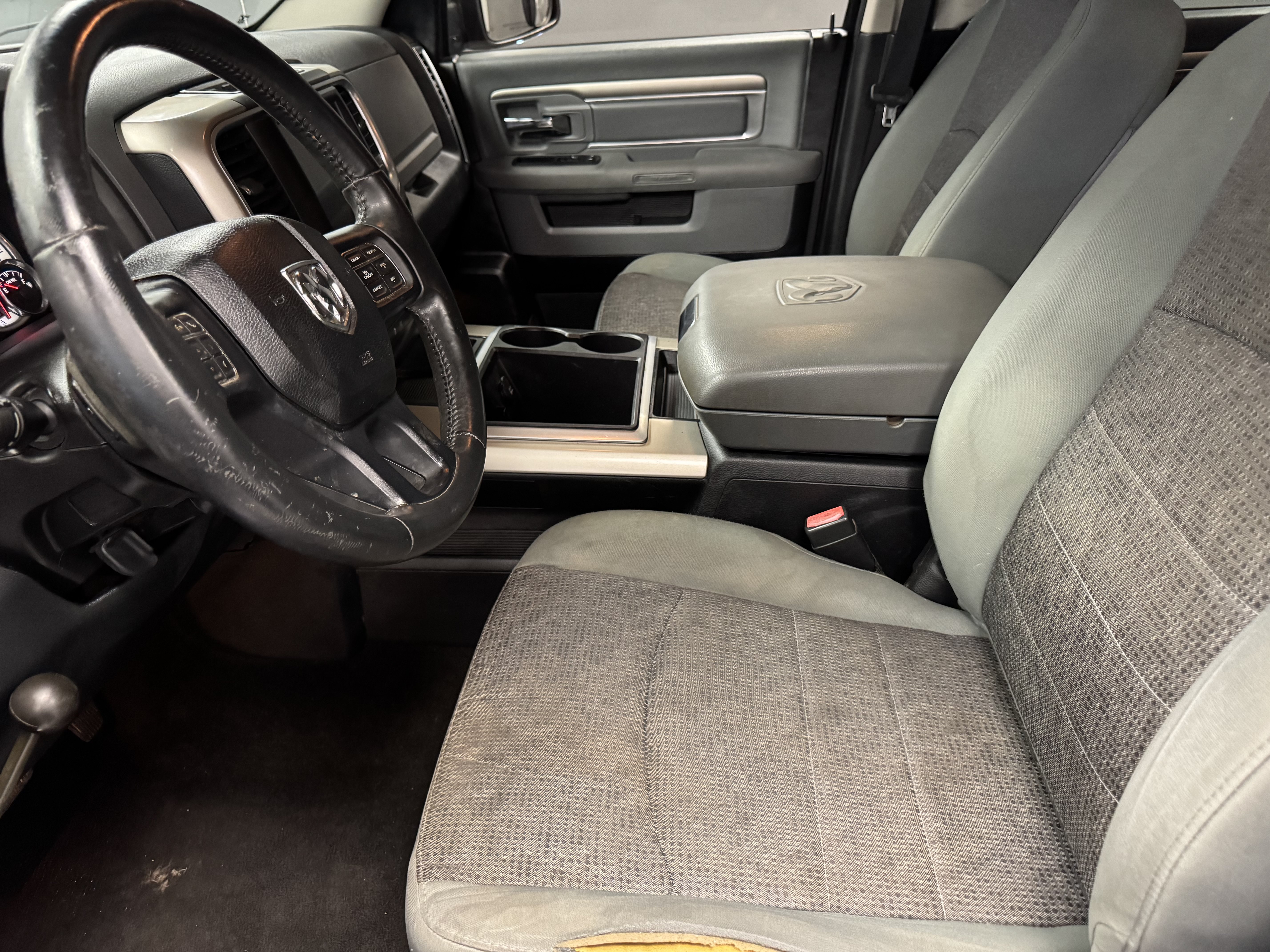 Used 2015 RAM 1500 Lone Star AWD/4WD image 7