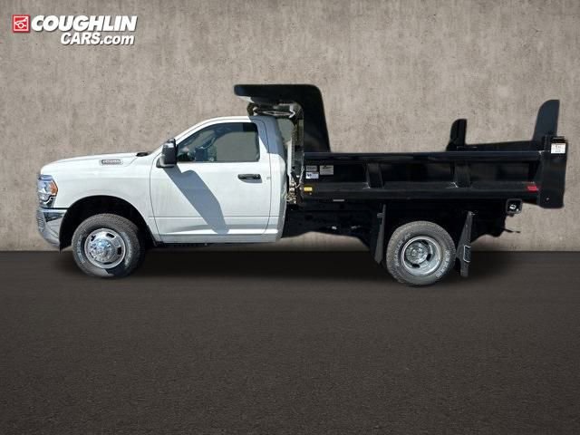 New 2024 RAM 3500 Tradesman image 5