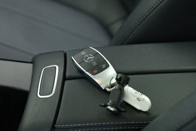 Used 2025 Mercedes-Benz CLA 250 image 41