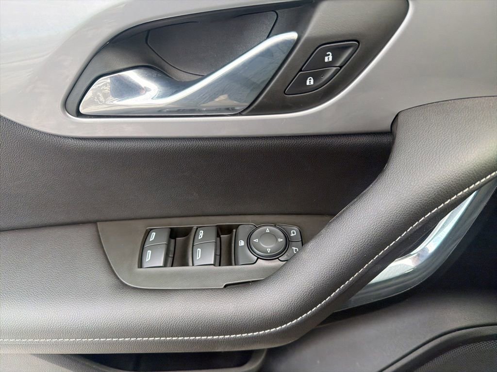 Used 2023 Chevrolet Blazer LT w/ Driver Confidence Package image 10