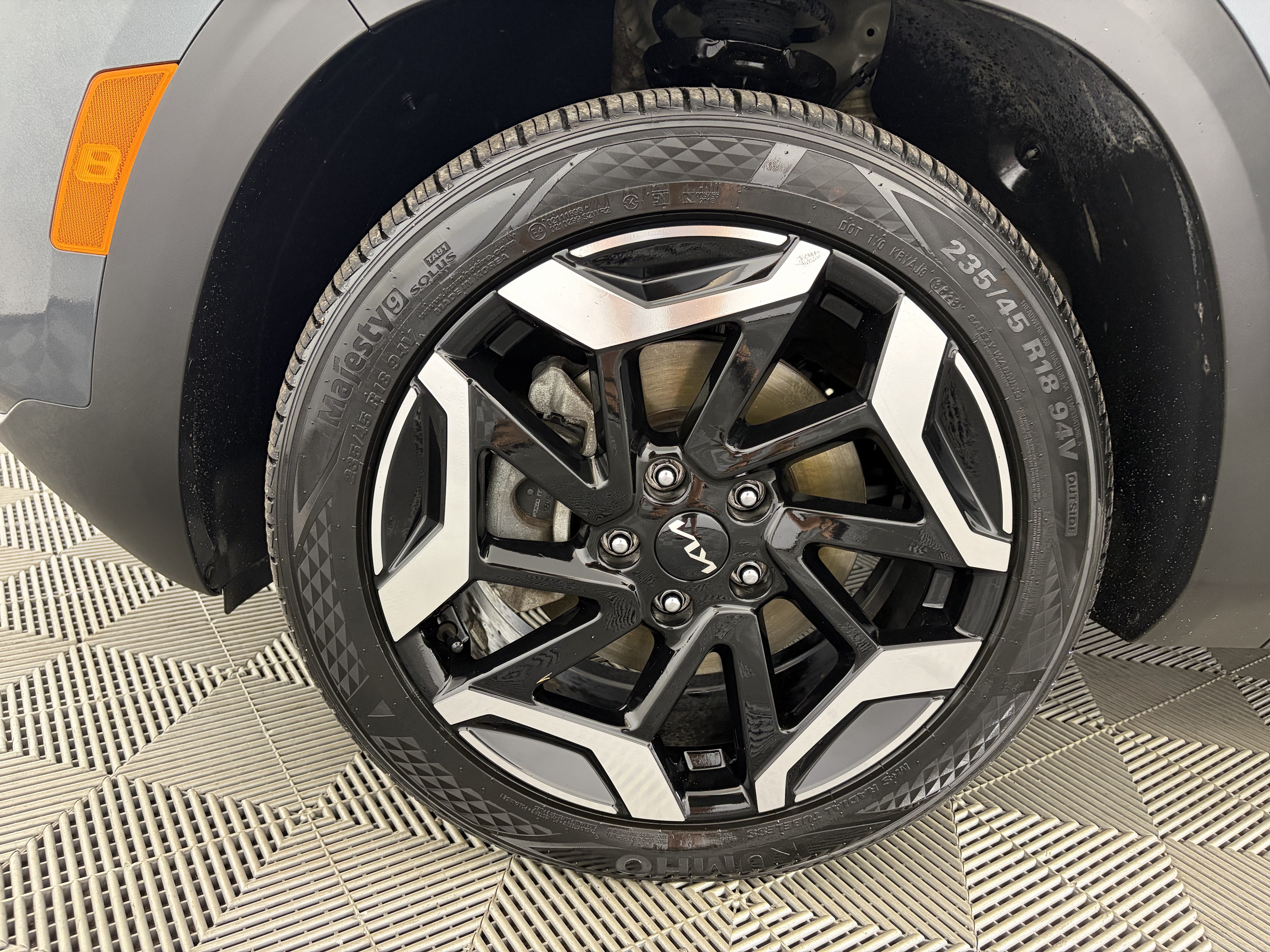 Certified 2024 Kia Seltos SX AWD/4WD image 13