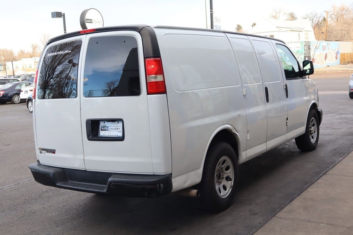 Used 2012 Chevrolet Express 1500 Work Van image 5
