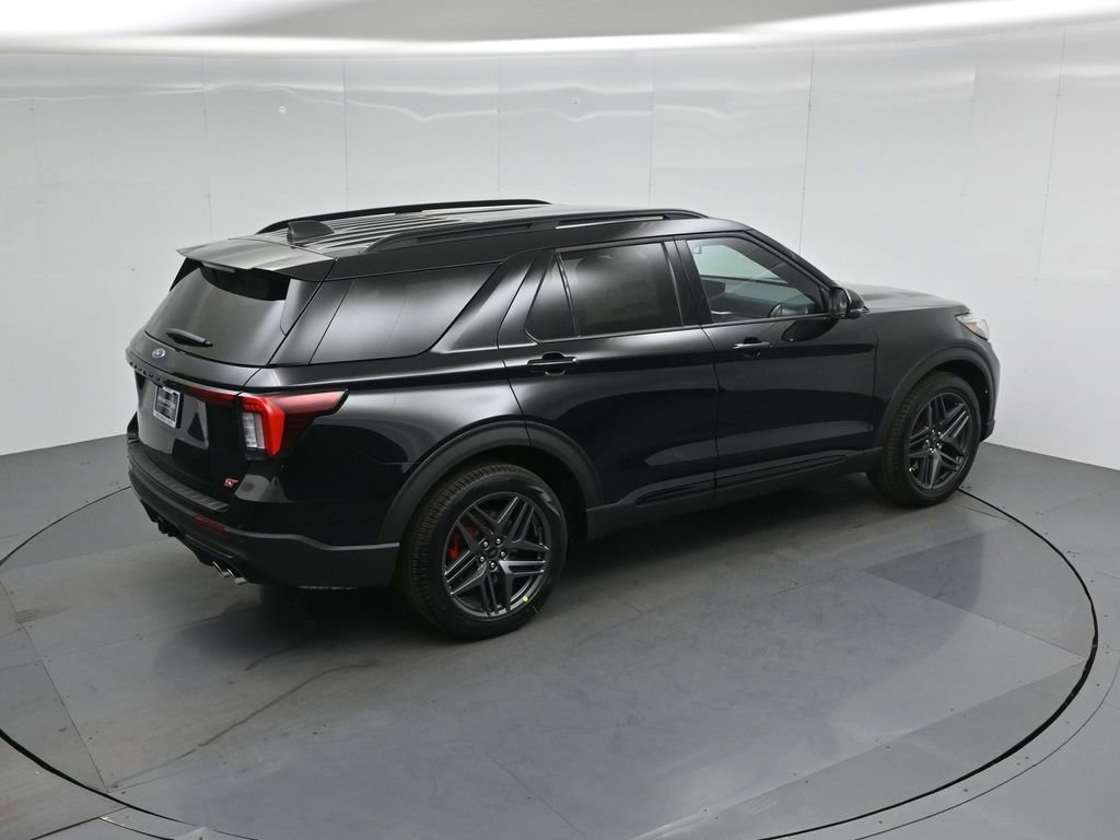 New 2026 Ford Explorer ST image 40