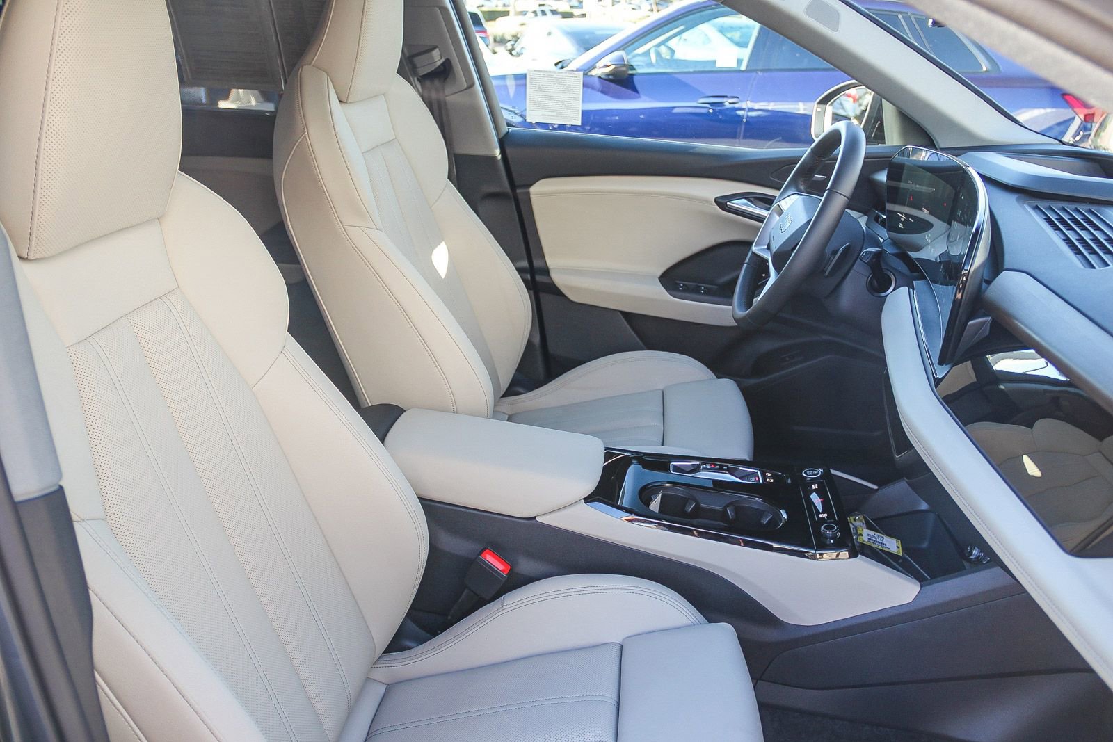 Certified 2025 Audi Q6 e-tron Premium Plus w/ Premium Plus image 25