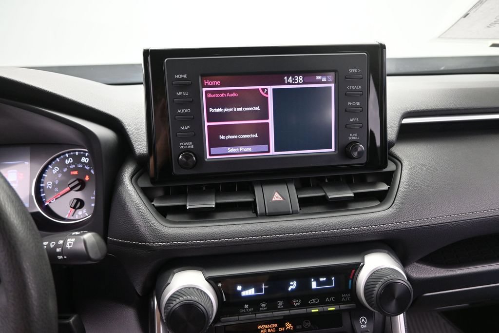 Used 2019 Toyota RAV4 LE w/ All Weather Liner Package AWD/4WD image 35