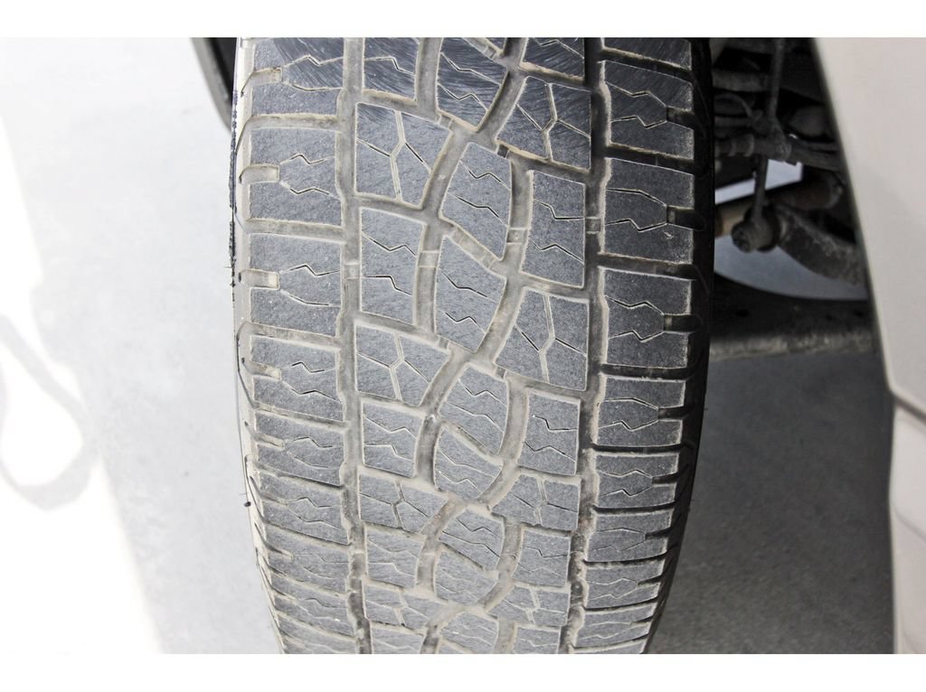 Used 2023 Ford F150 Lightning XLT AWD/4WD image 30