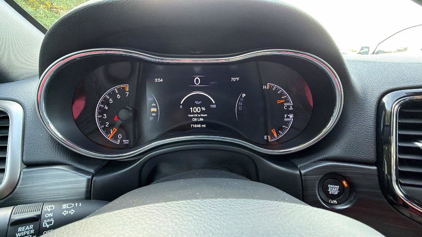 Used 2019 Jeep Grand Cherokee Laredo w/ Laredo X Package RWD image 28
