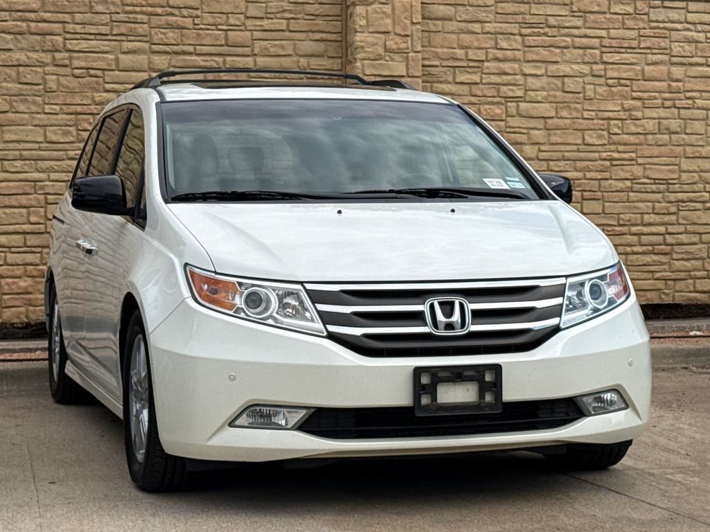 Used 2012 Honda Odyssey Touring image 3
