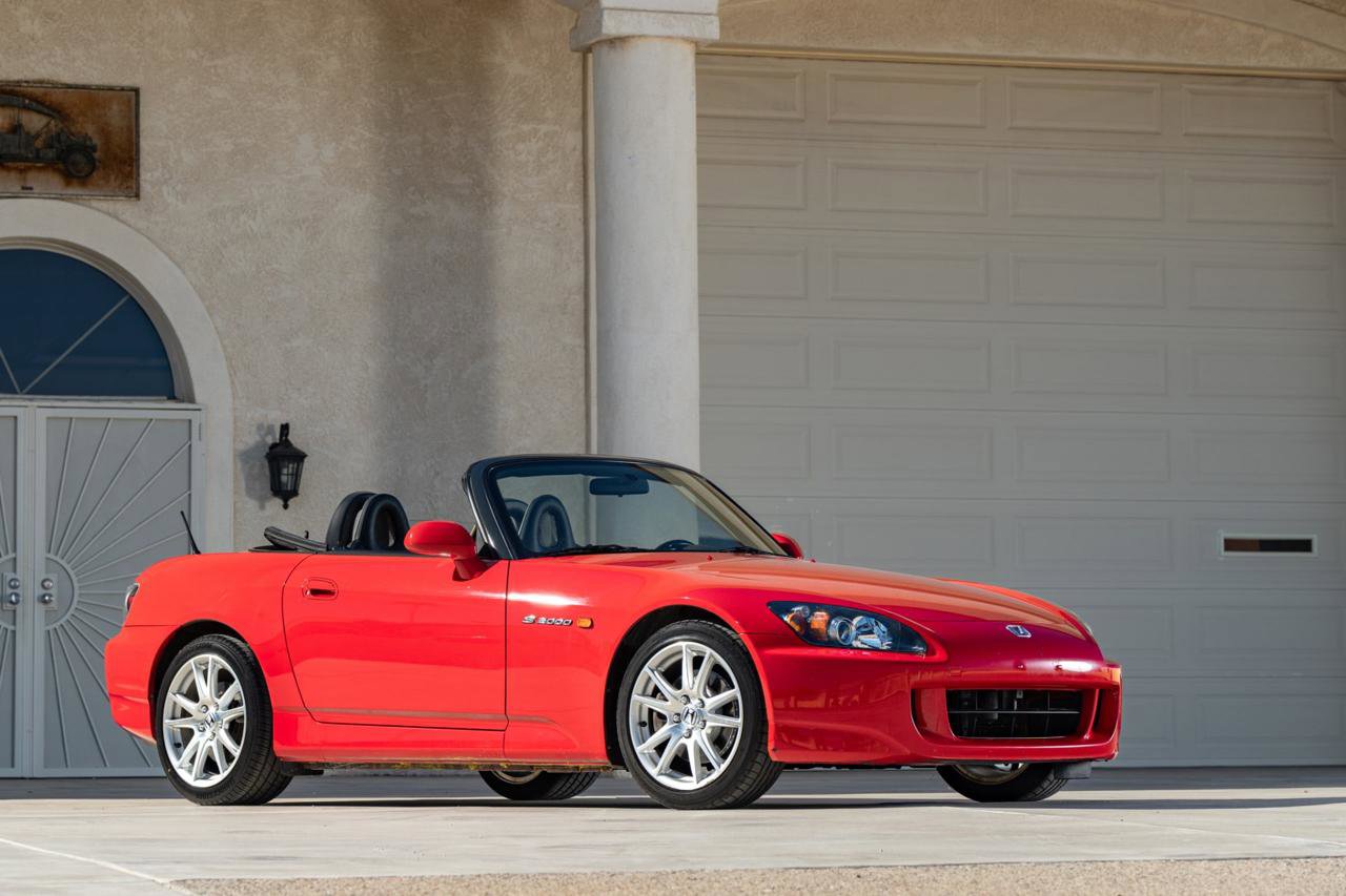 Used 2004 Honda S2000 image 13
