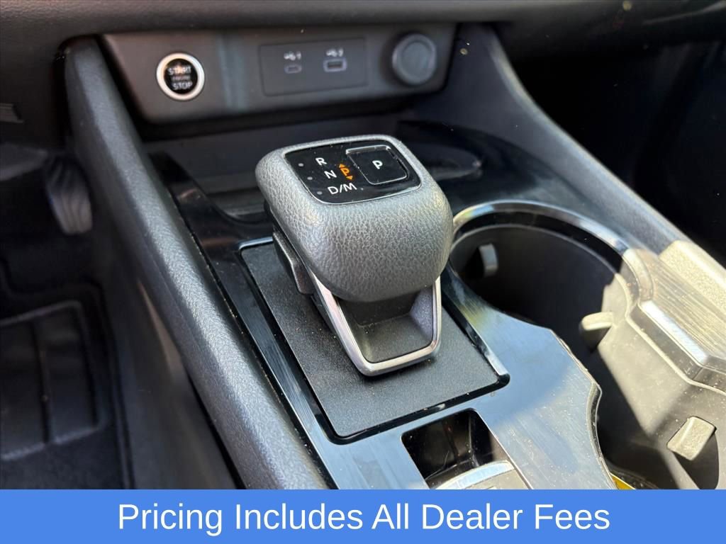 Used 2023 Nissan Rogue SV AWD/4WD image 25