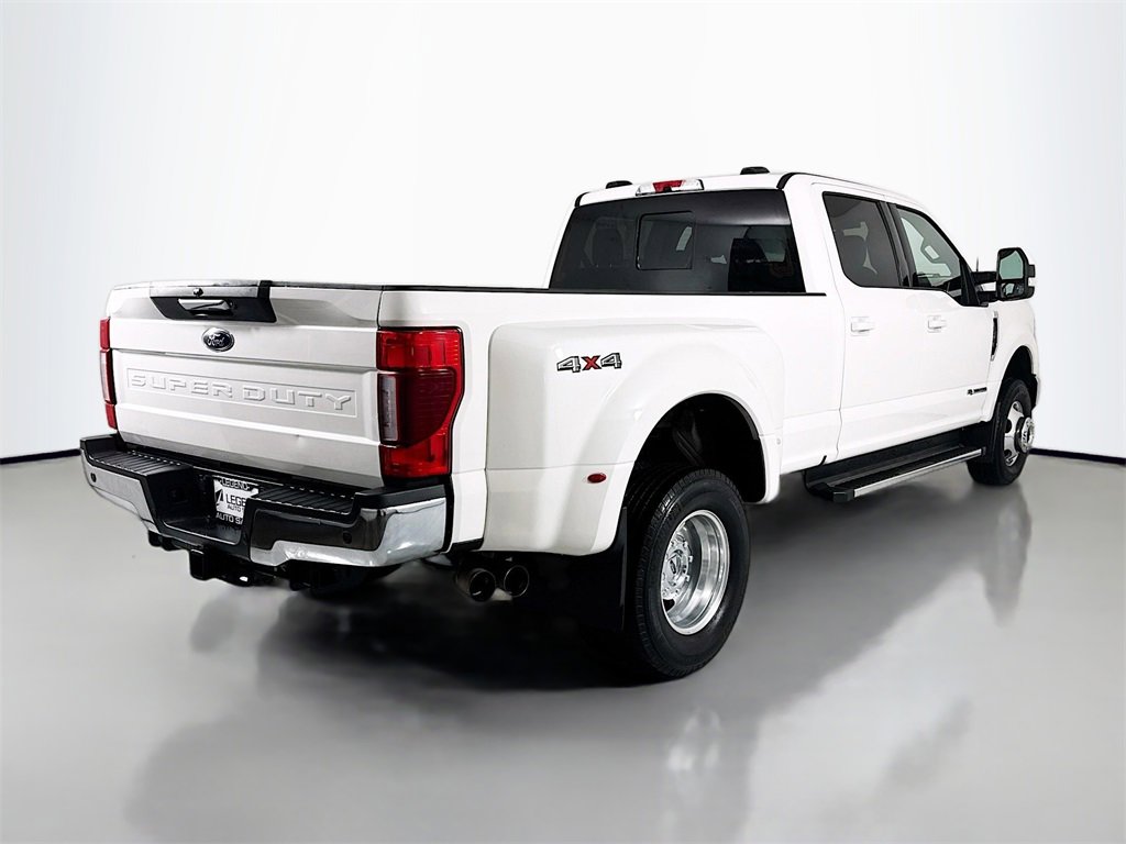 Used 2022 Ford F350 Lariat image 5