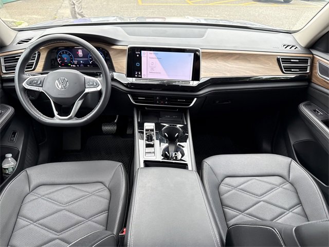 Used 2024 Volkswagen Atlas SE image 13