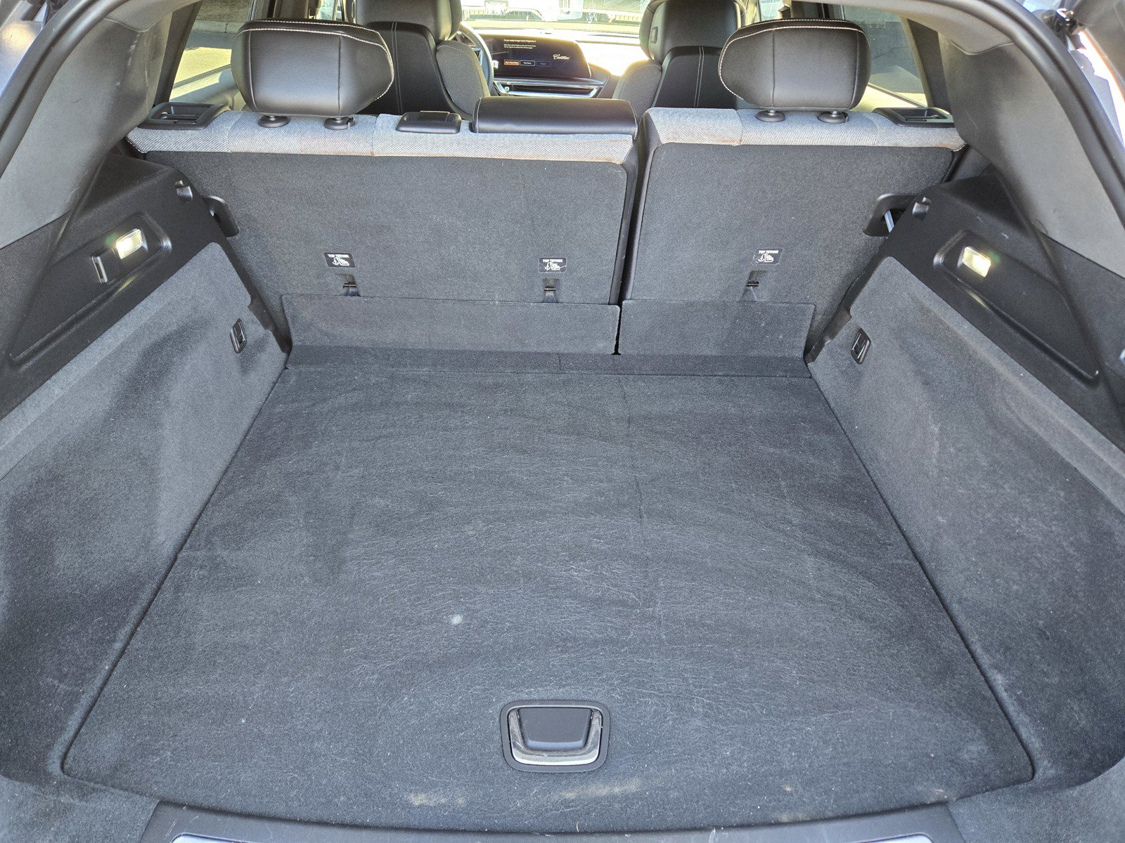 Certified 2024 Cadillac Lyriq Tech AWD/4WD image 9