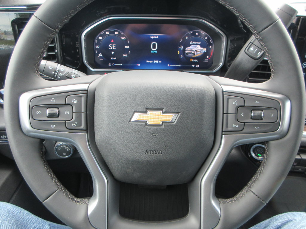 New 2026 Chevrolet Silverado 1500 LT w/ Z71 Off-Road Package AWD/4WD image 26