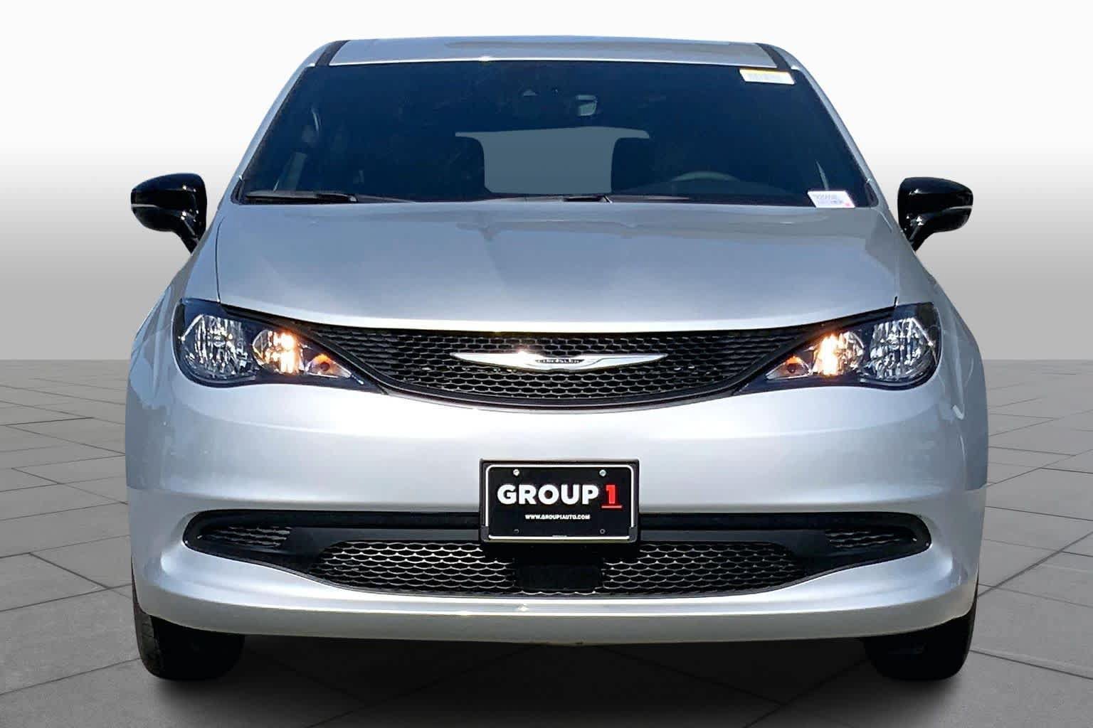 New 2026 Chrysler Voyager LX FWD image 3