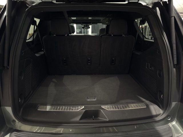 Used 2024 GMC Yukon XL Denali image 35