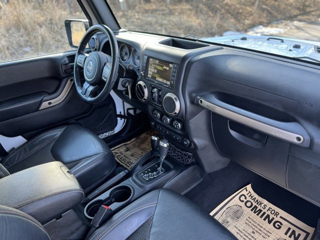 Used 2016 Jeep Wrangler Unlimited Sahara image 21
