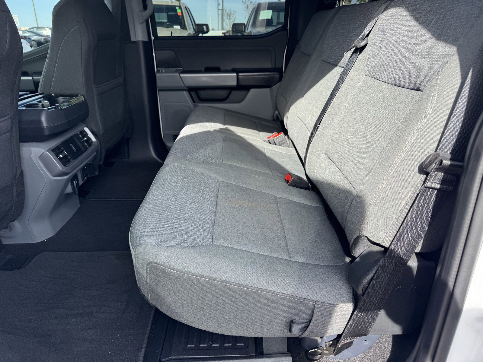 Used 2024 Ford F150 XLT w/ Mobile Office Package image 18