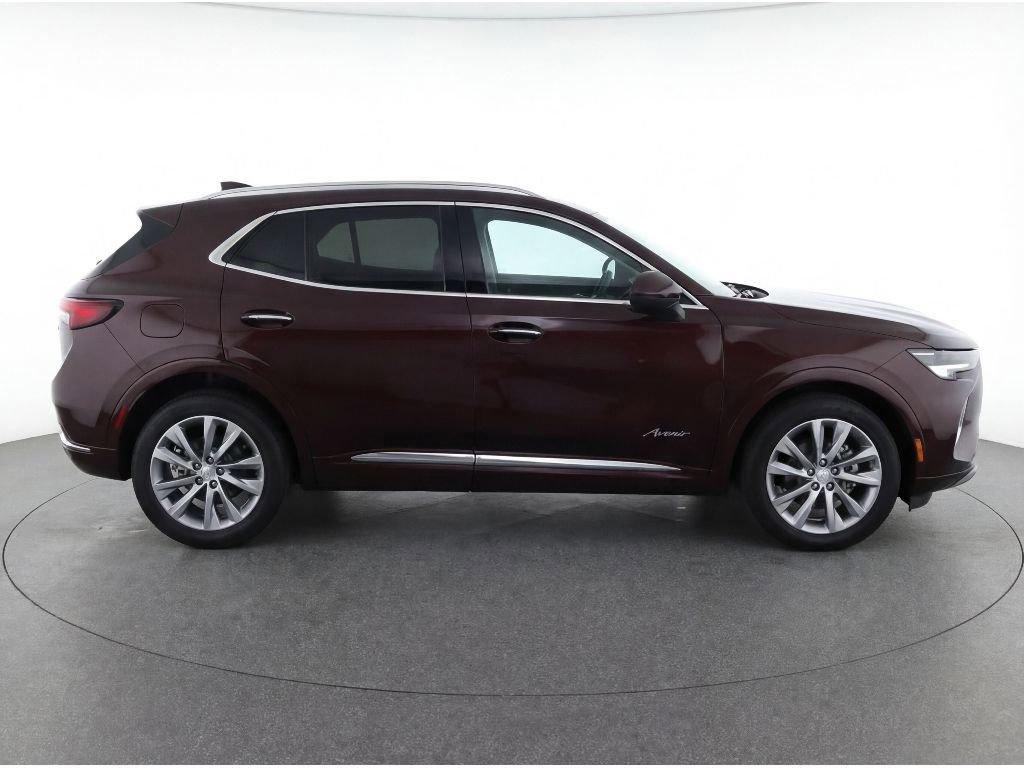 Used 2021 Buick Envision Avenir w/ Technology Package II image 8
