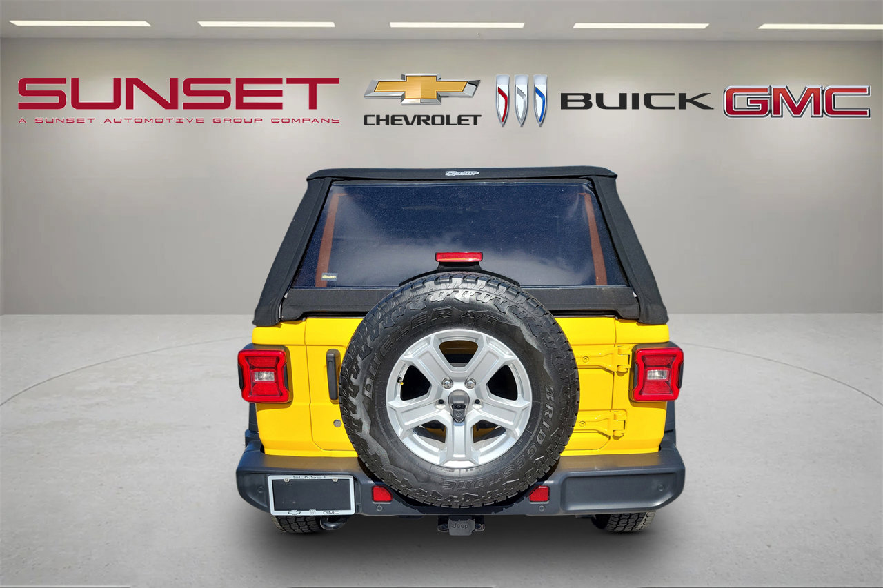 Used 2018 Jeep Wrangler Unlimited Sport S AWD/4WD image 5