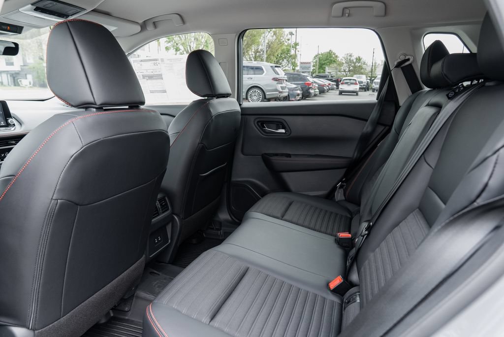 New 2026 Nissan Rogue SV AWD/4WD image 23