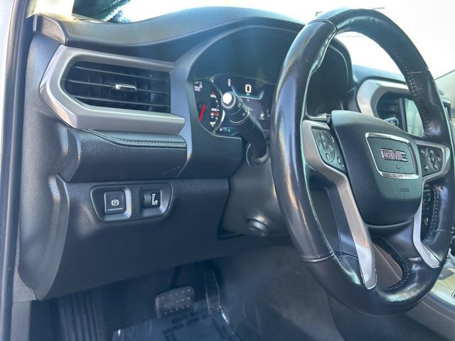 Used 2019 GMC Acadia Denali image 15