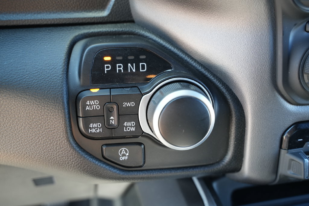 Used 2022 RAM 1500 Big Horn AWD/4WD image 30