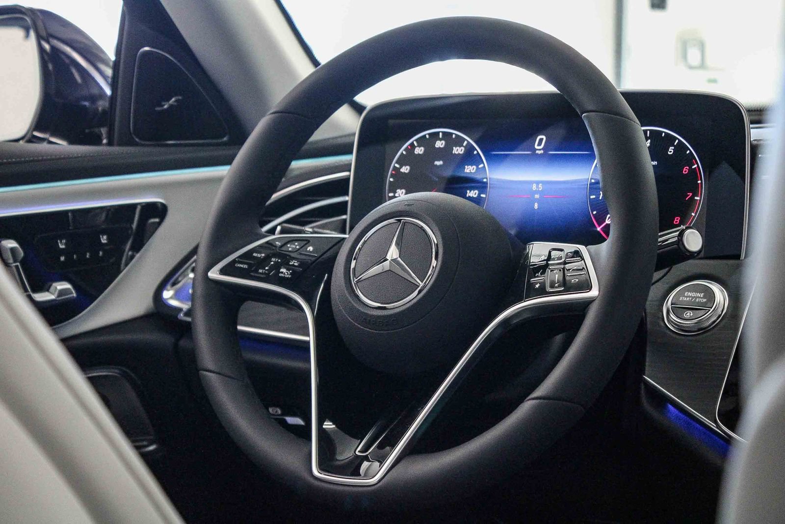 New 2026 Mercedes-Benz E 450 4MATIC All-Terrain Wagon image 14